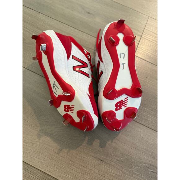 Men's Fresh Foam 3000 V5 Metal Baseball Cleats Red Size 5 - Picture 3 of 5